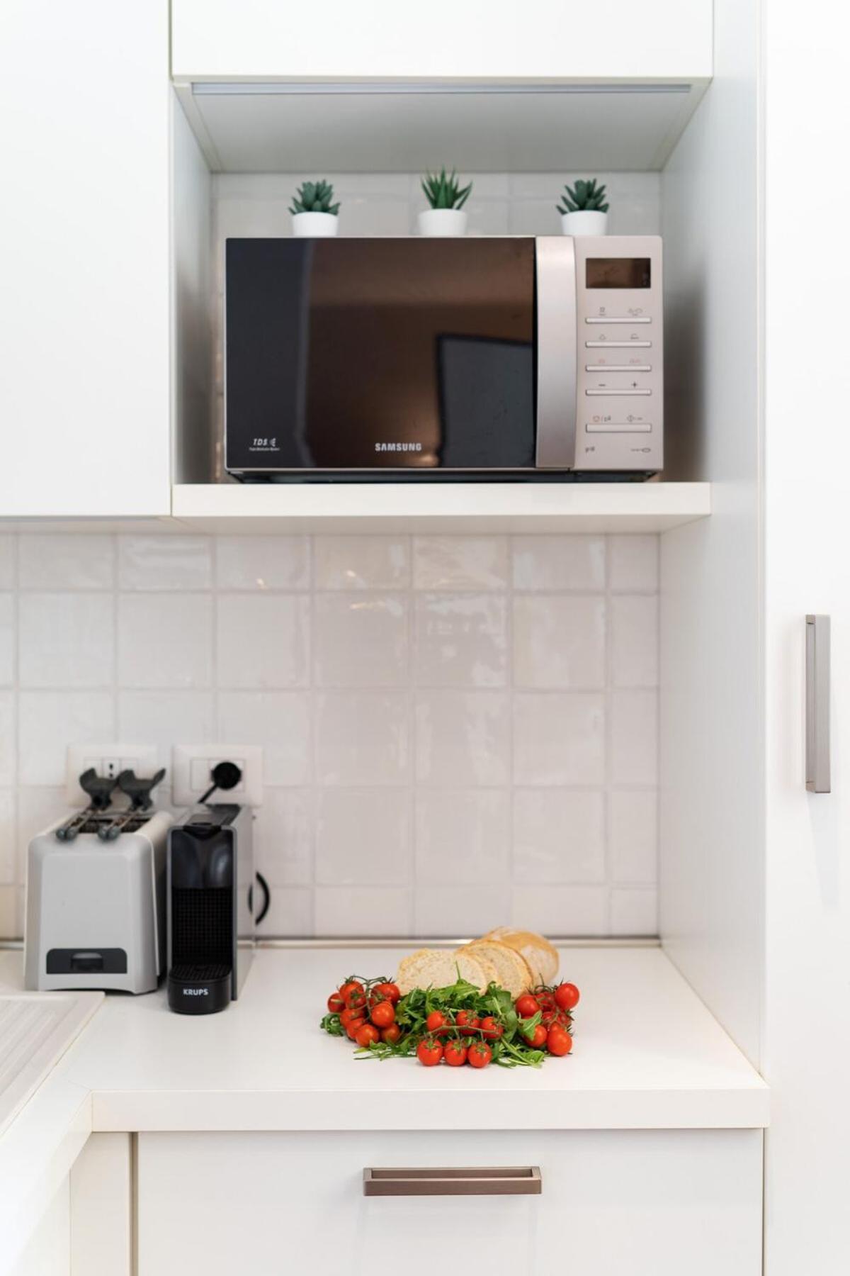Clima-netflix-wifi-garage - Garden Apartment Rom